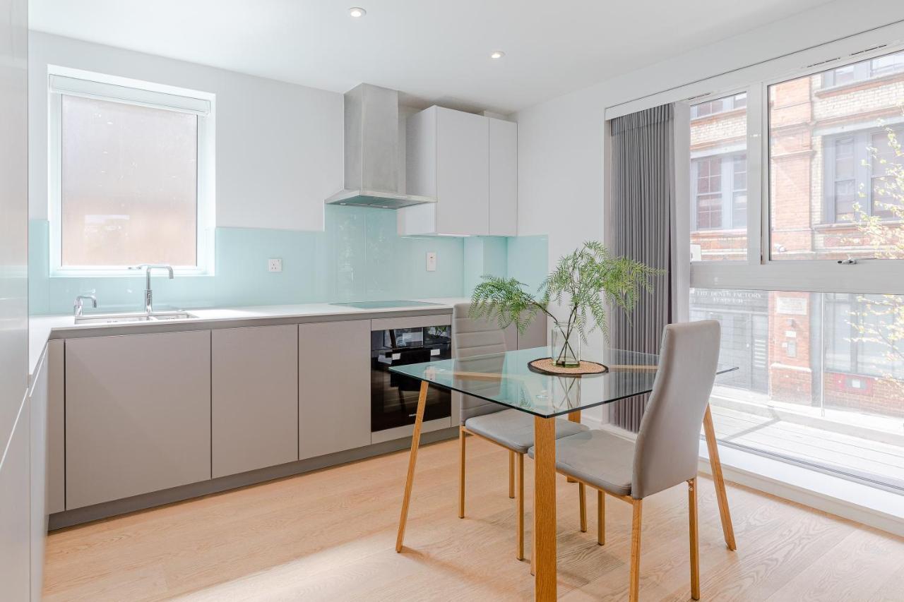 Stayinn Aldgate Лондон Екстериор снимка